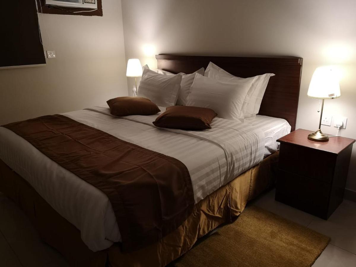 Nozol Al Toot Furnished Units Aparthotel Riyadh Exterior photo